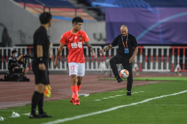 切尔西神锋26分钟3射1传造4球 打脸安切洛蒂巴西选人